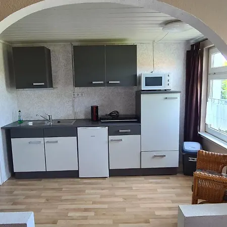 Gaststätte und Ferienhof Zu den Linden Kratzeburg Zimmer foto