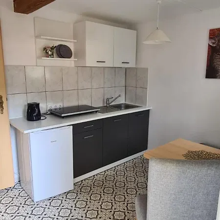 Gaststätte und Ferienhof Zu den Linden Kratzeburg Zimmer foto