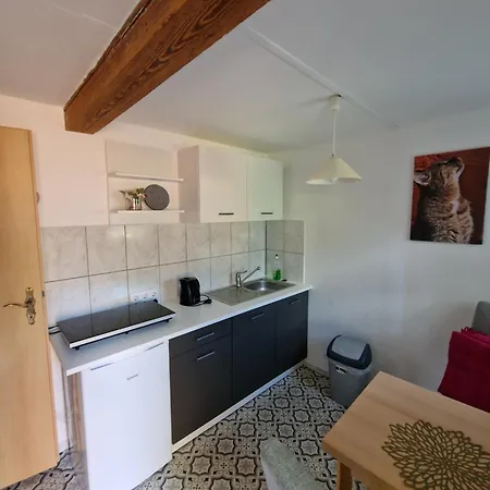 Gaststätte und Ferienhof Zu den Linden Kratzeburg Zimmer foto