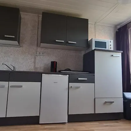 Gaststätte und Ferienhof Zu den Linden Kratzeburg Zimmer foto