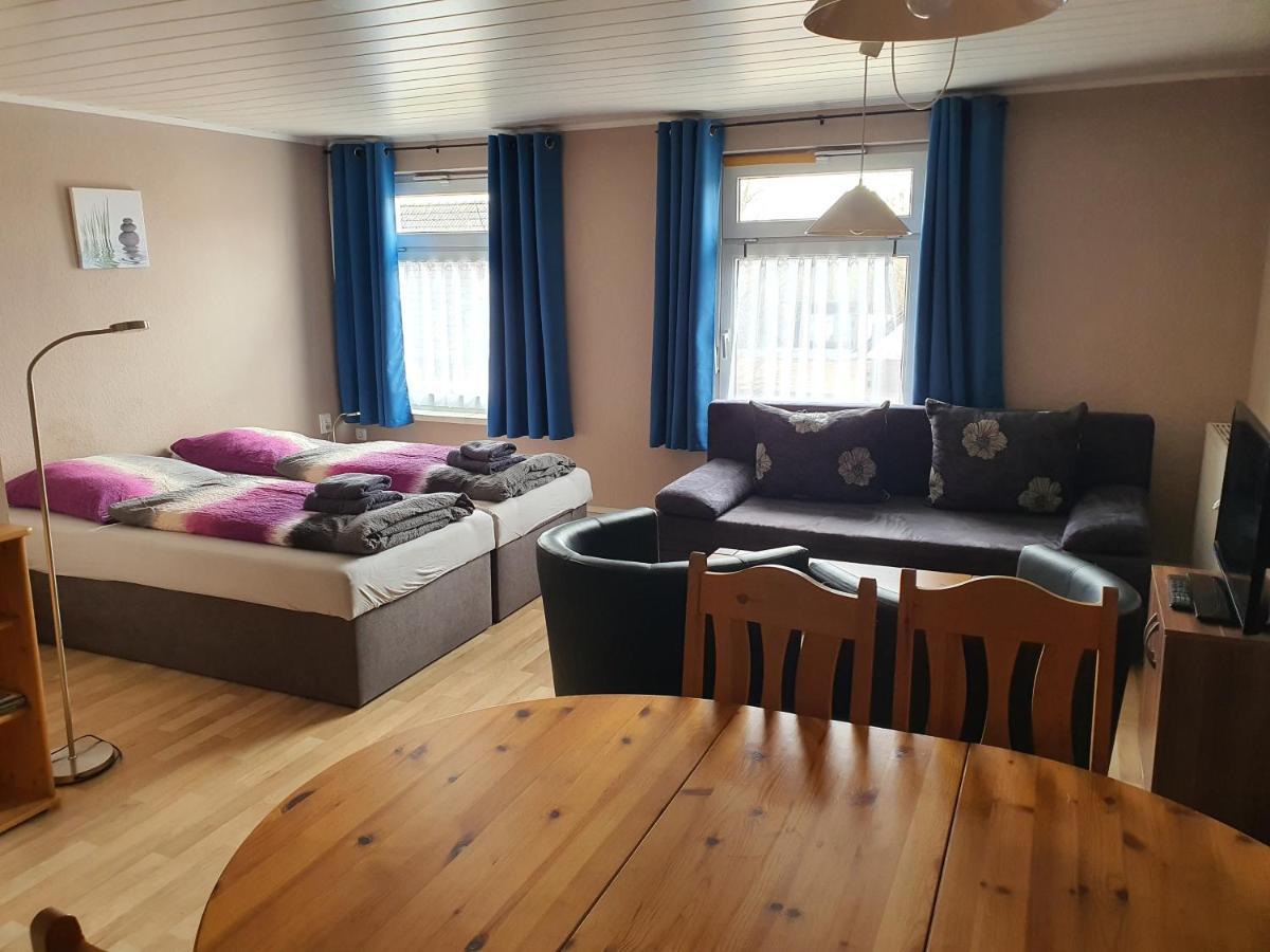 Gaststätte Und Zu Den Linden Apartment